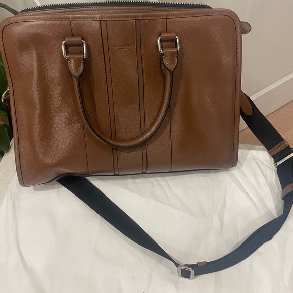 Coach tan Cognac bag almost new - Picture 1 of 3